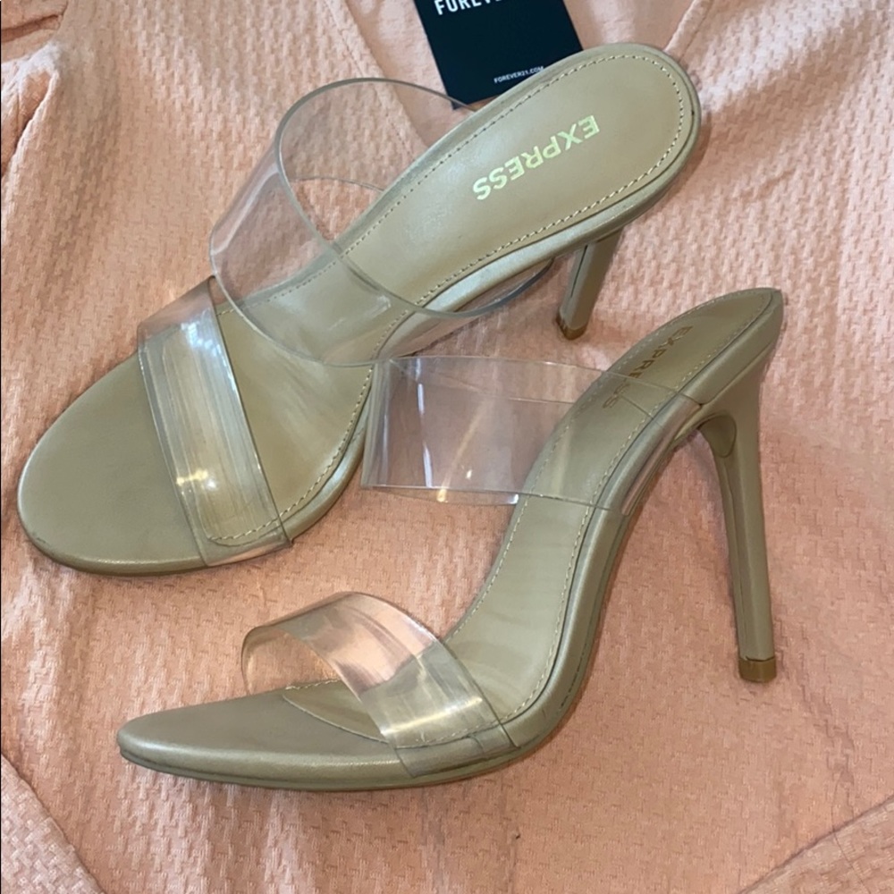 Express Heels